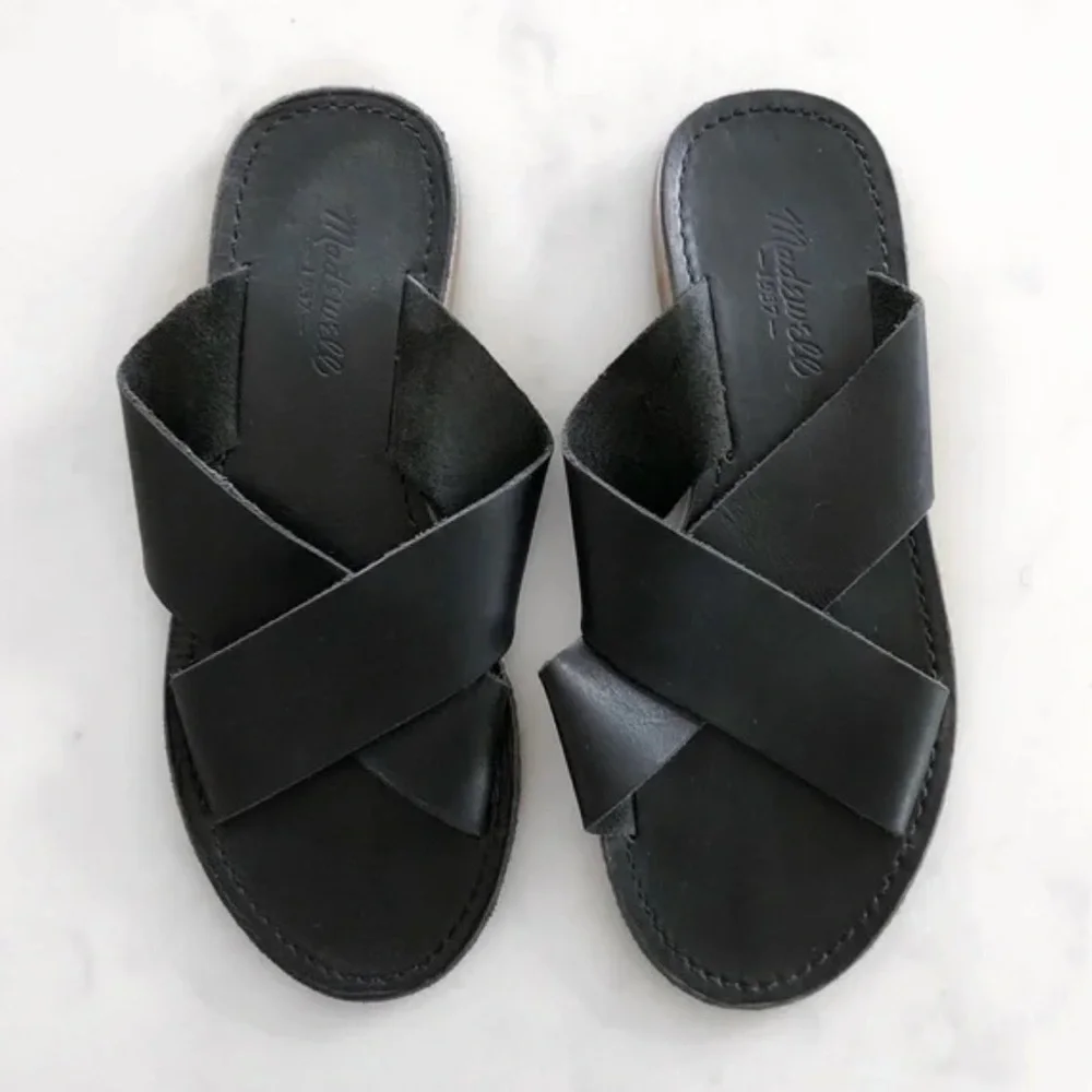 Madewell Black Leather Criss-Cross Sandals, Size 7 - Picture 1 of 10